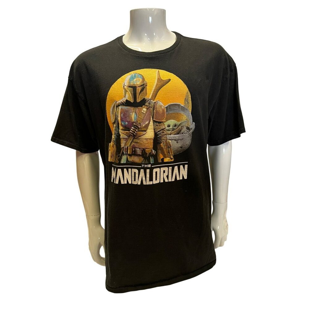 Star Wars The Mandalorian Graphic Black T-Shirt Featuring Grogu Mens 2XL 100% Co